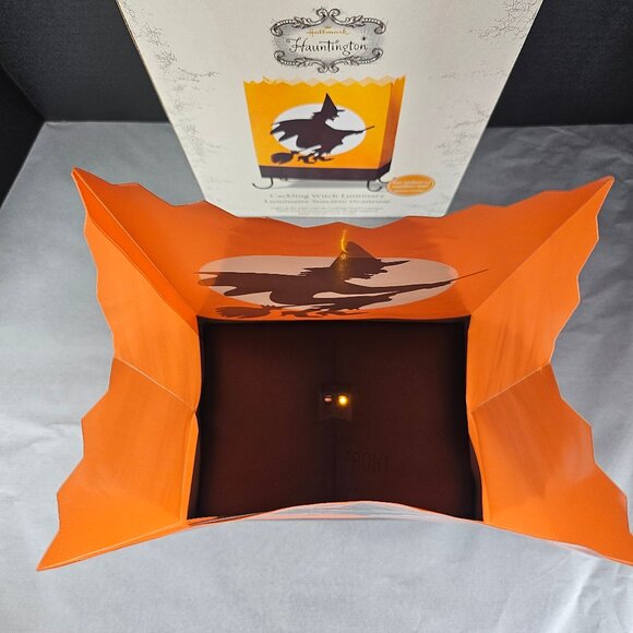 Hallmark Huntington Cackling Witch Luminary Motion Activated Indoor/Outdoor Use - Picture 6 of 9